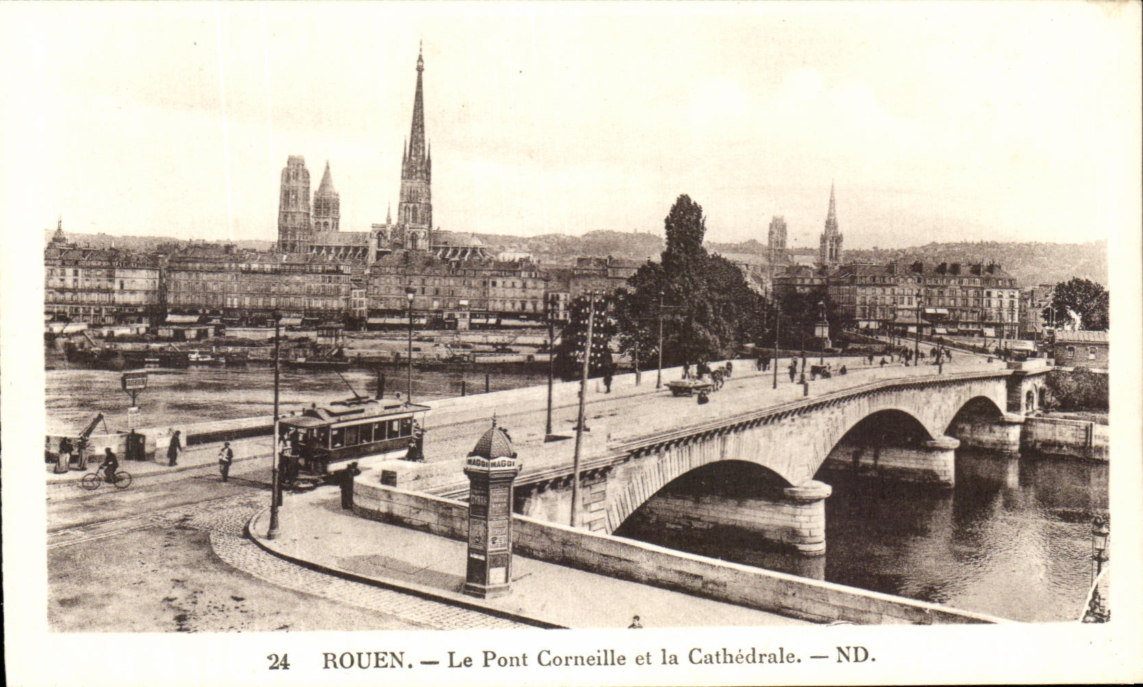 CPA Rouen Le Pont Corneille et la Cathedrale