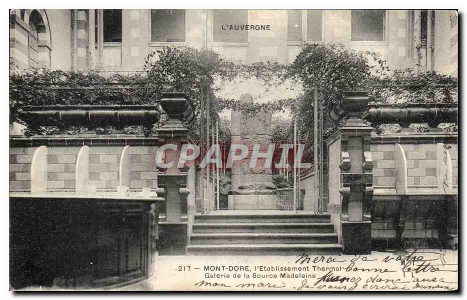 CPA Mont Dore l'Etablissement Thermal Galerie de la Source Madeleine