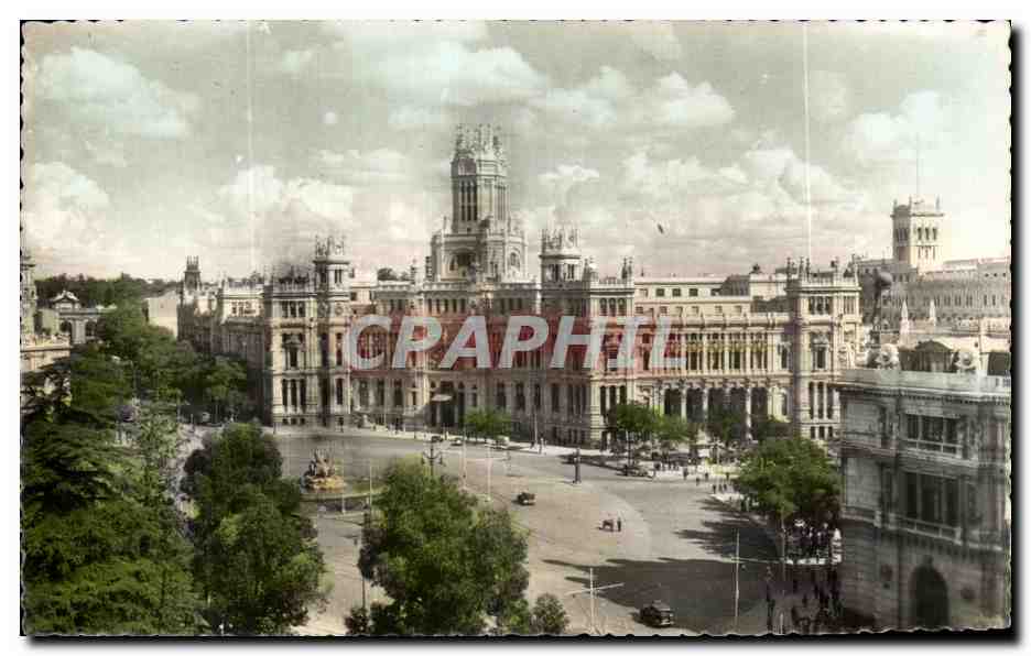 Madrid — Place de la Cybèle et Palais des Communications — Éditeur G.P. (C.)