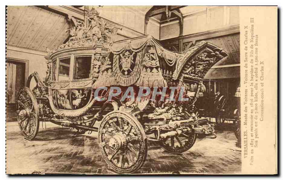CPA Versailles Musee des voitures Voiture de sacre de Charles X