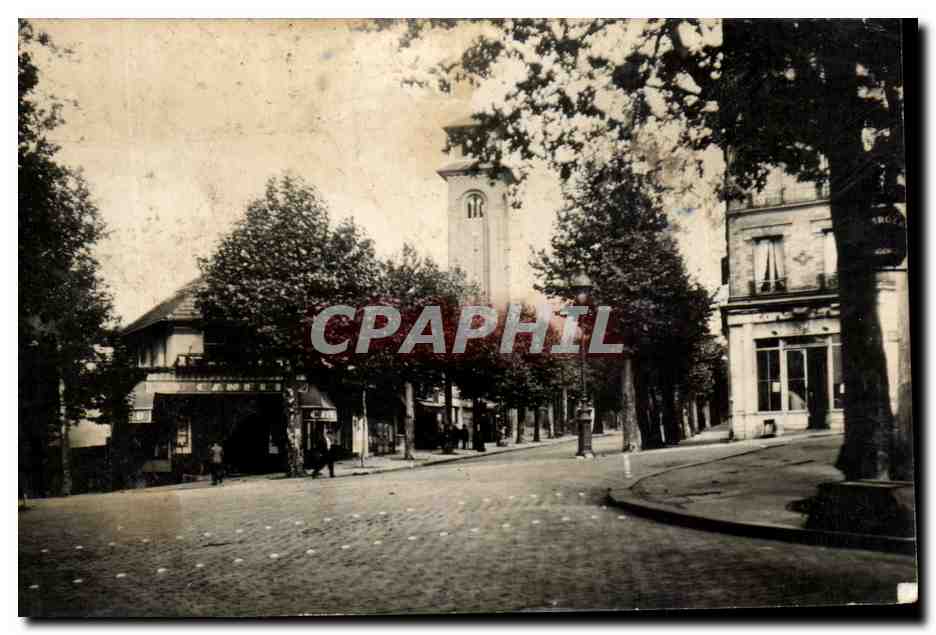 CPA Paris Rue de la Mouzaia et l'Eglise