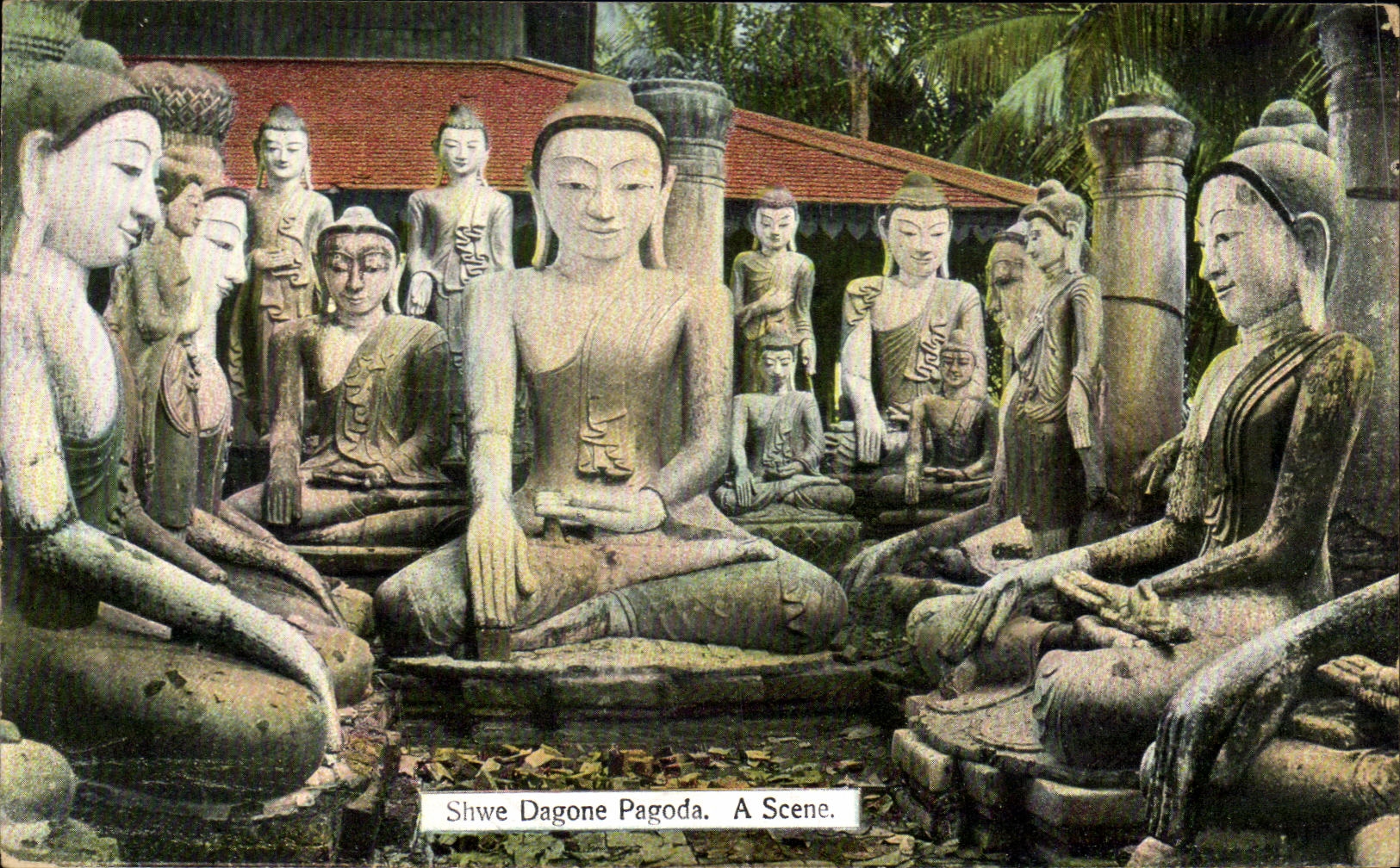 CPA Shwe Dagone Pagoda A scene Birmanie Laos Bouddha