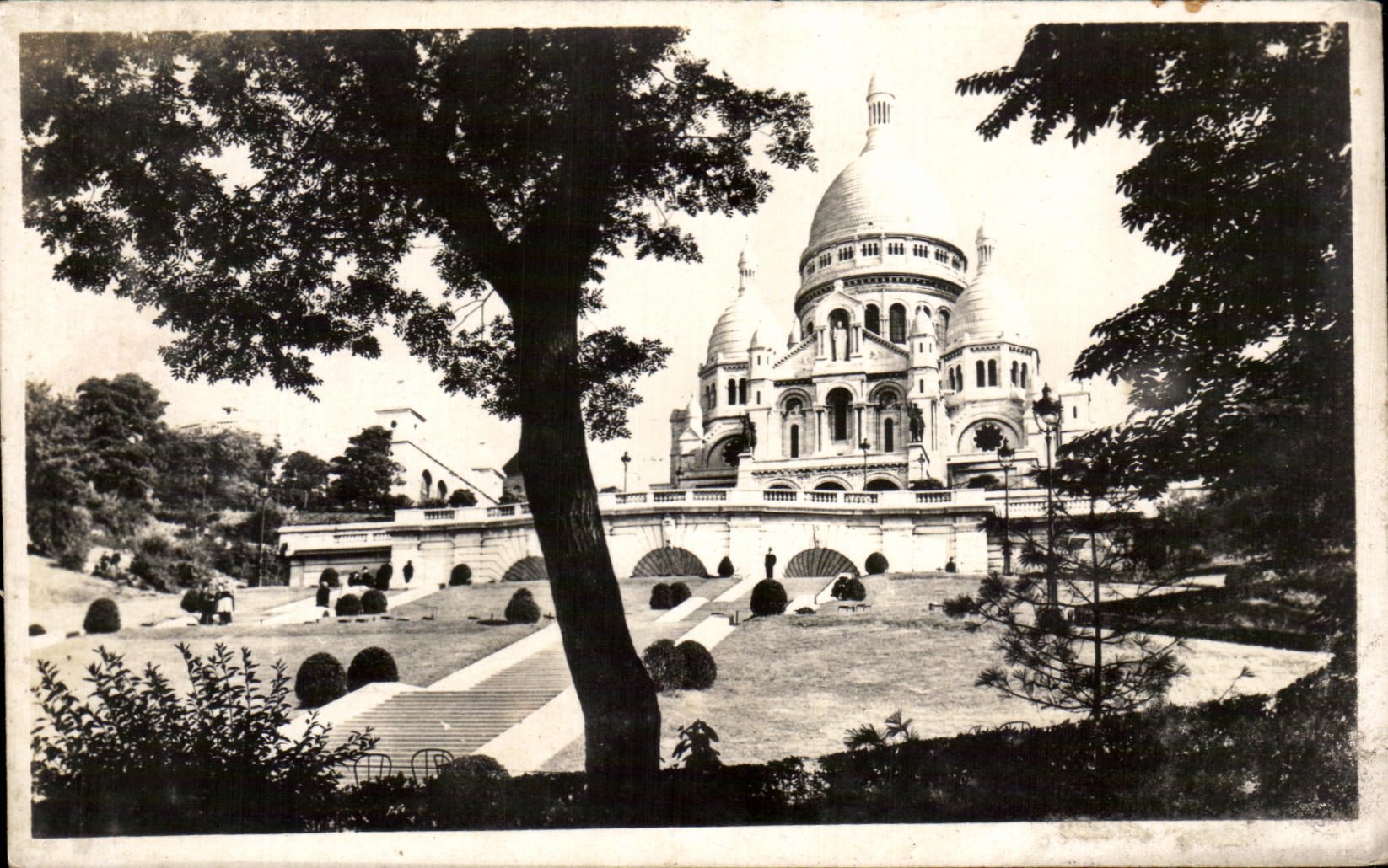 CPA Paris Le Sacre Coeur de Montmartre