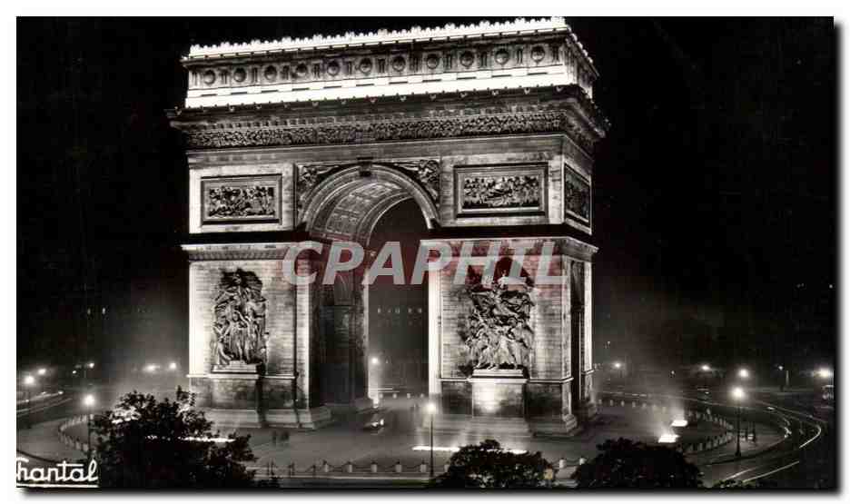 CPA Paris La Place de l'Etoile illuminee