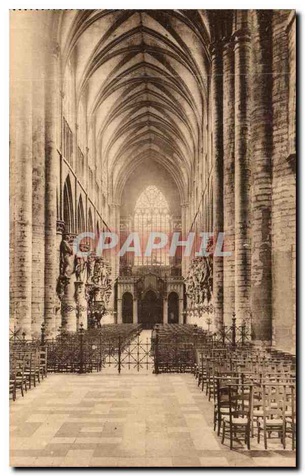 Bruxelles — Collégiale SS. Michel et Gudule — Vue de la grande nef (XIVe siècle) prise du chœur