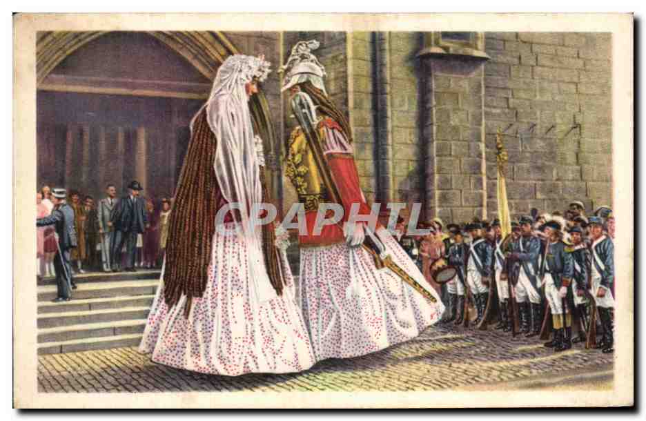 Image Cote d'or Folklore Belge Ath Le mariage de M et Me Gouyasse devant la tour St Julien 