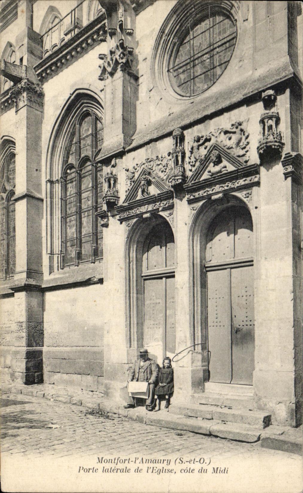 Vintage Postcard Montford L'Amaury Side Gate of the Church Southern Side