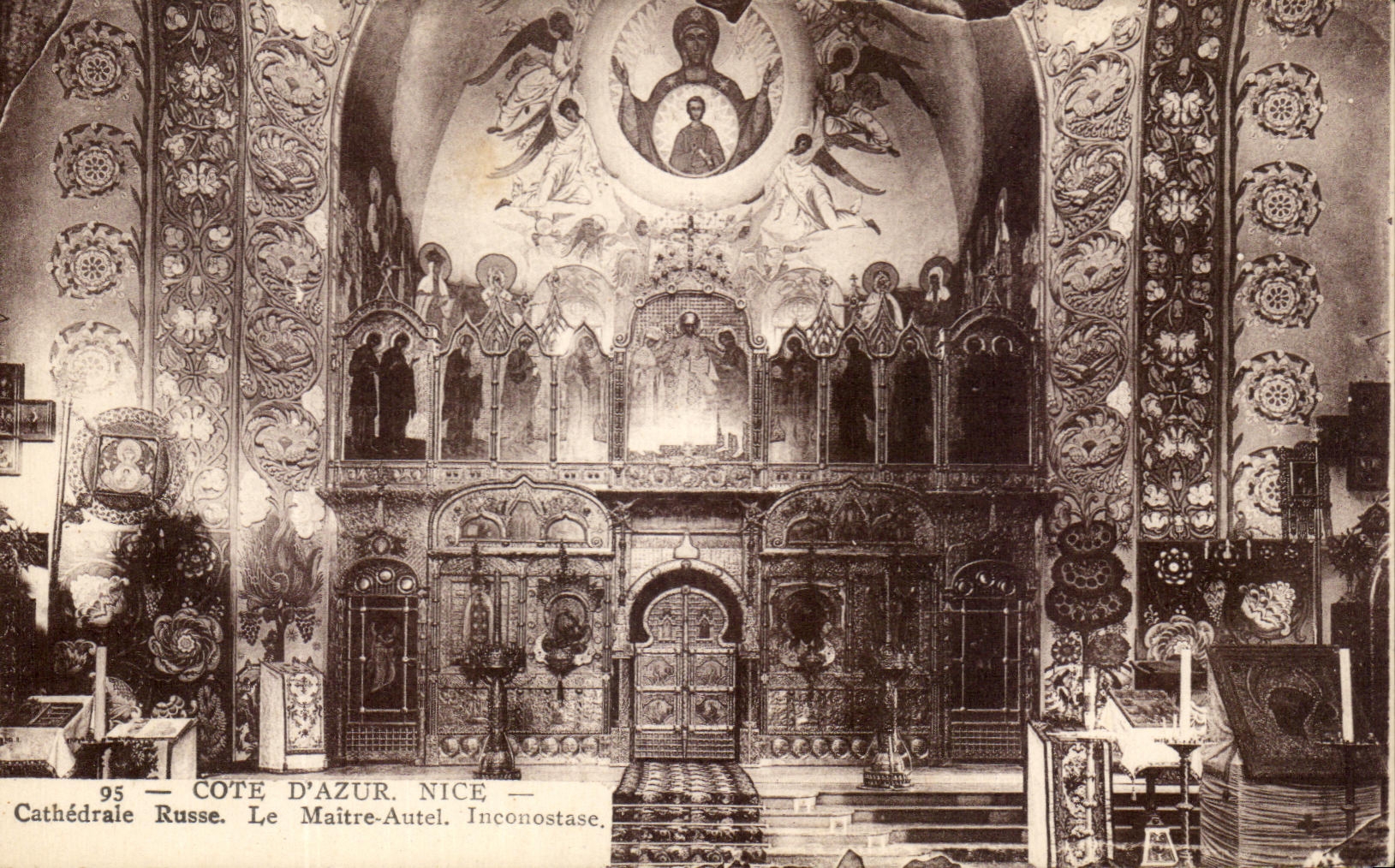 CPA Cote D'Azur Nice Cathedrale Russe Le maitre autel