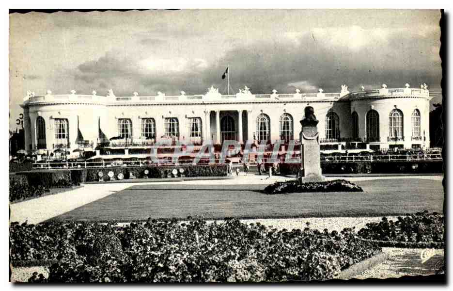 Deauville - The Casino and the Gardens — C.° des Arts Photographiques — n°119