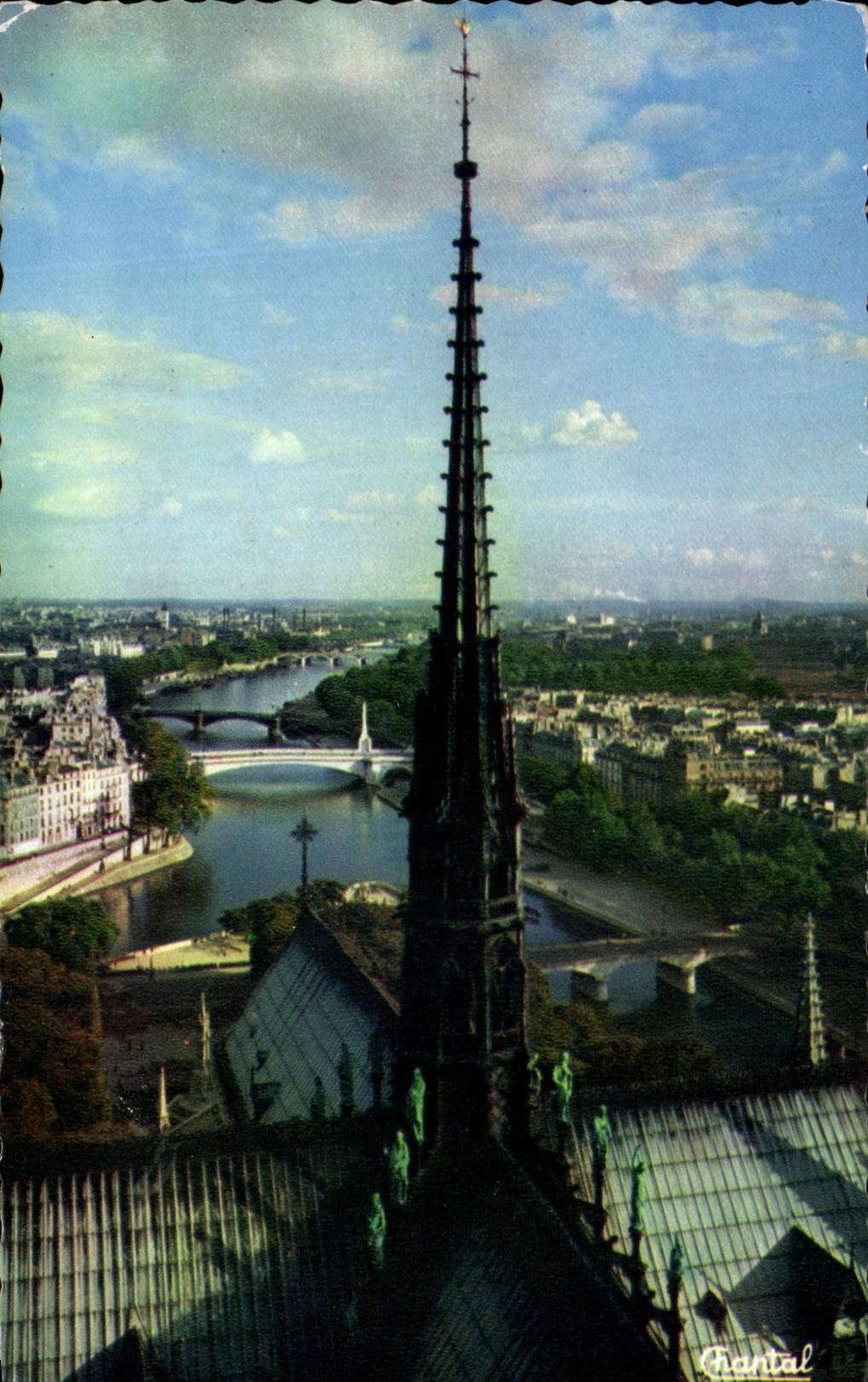 CPA Paris La Fleche de Notre Dame