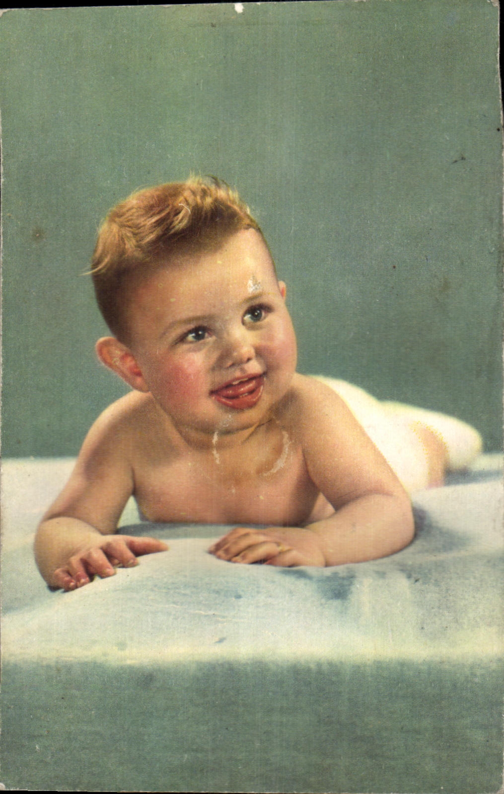 Baby in der Badewanne — Editions Rhodania — Seriennummer nicht sichtbar