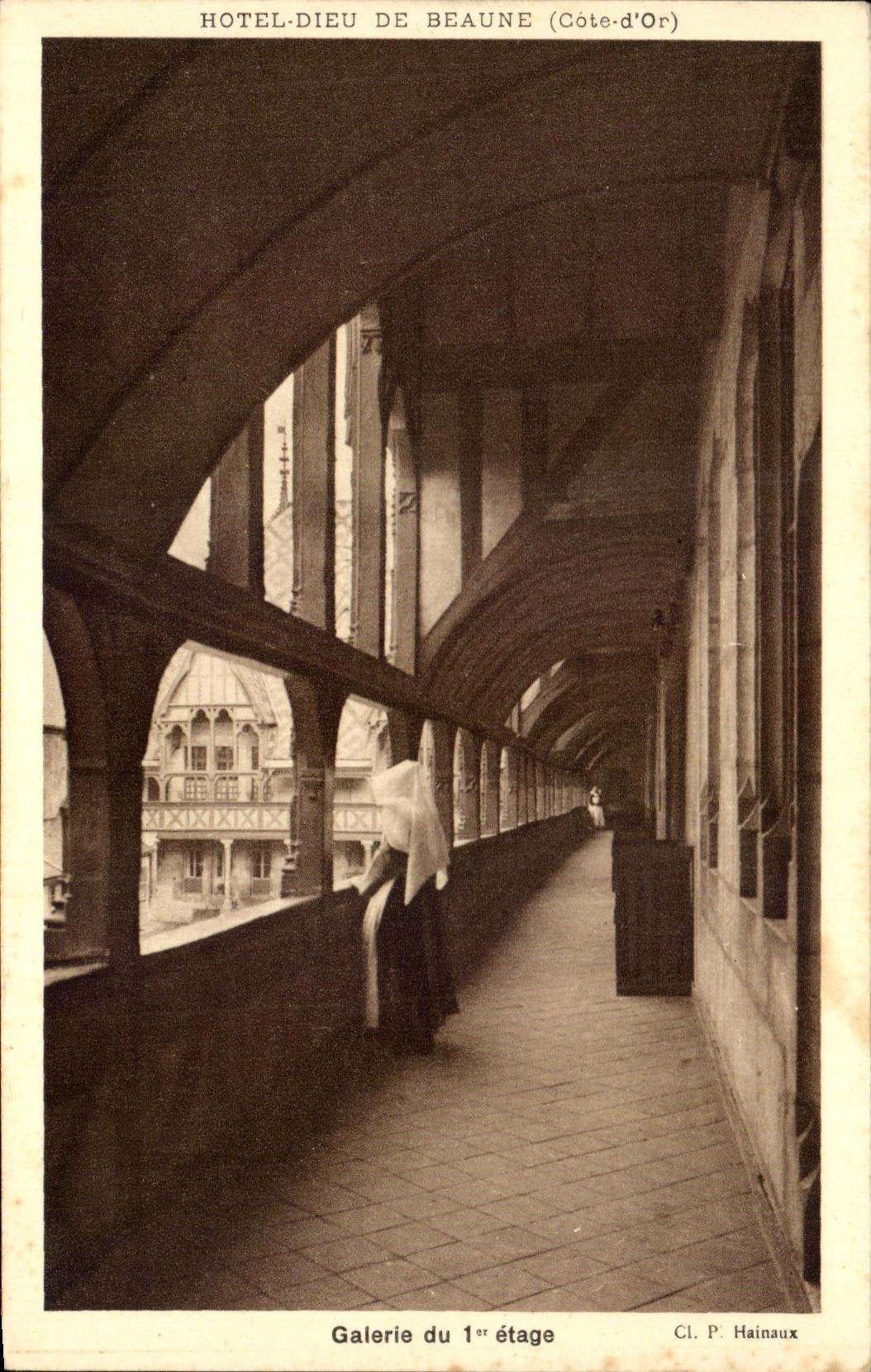 CPA Hotel Dieu De Beaune Galerie du 1er Etage Religieuse