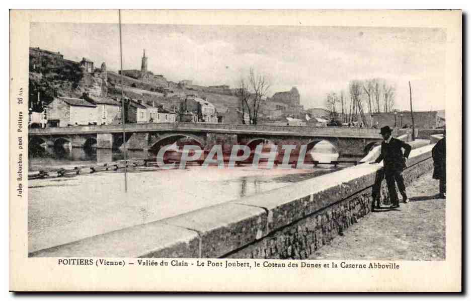 CPA Poitiers Vallee du Clain Le Pont Joubert le coteau des dunes et la caserne Abbeville 