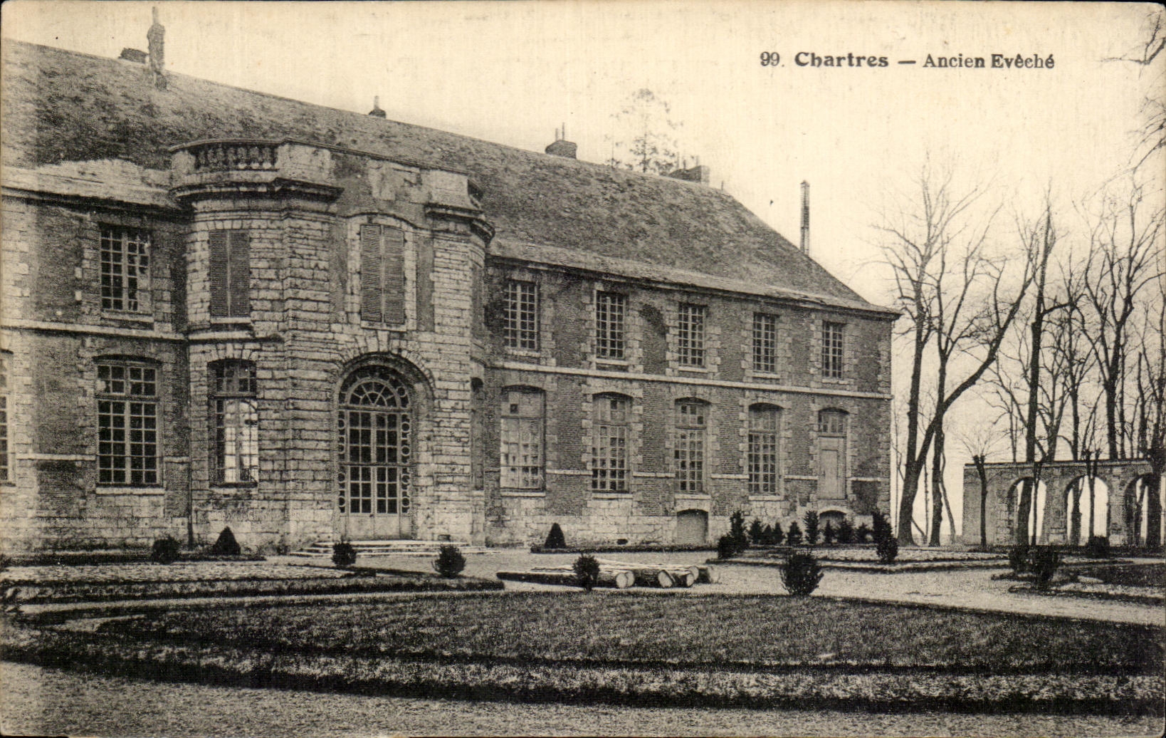 CPA Chartres Ancien Eveche 