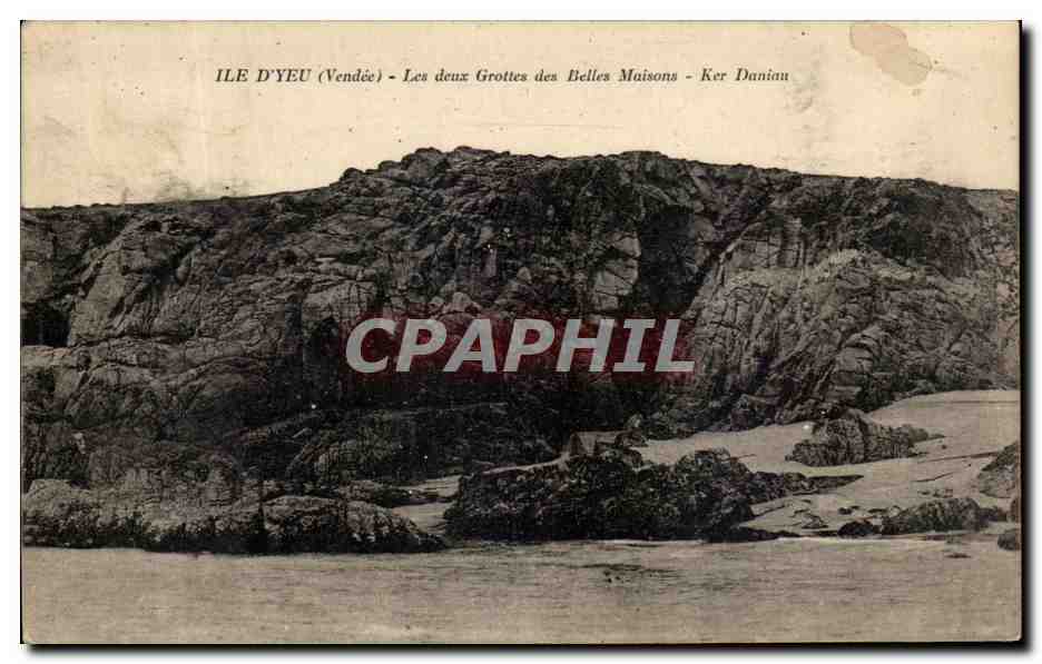 CPA Ile D'Yeu Les Deux Grottes des Belles Maisons Ker Daniau