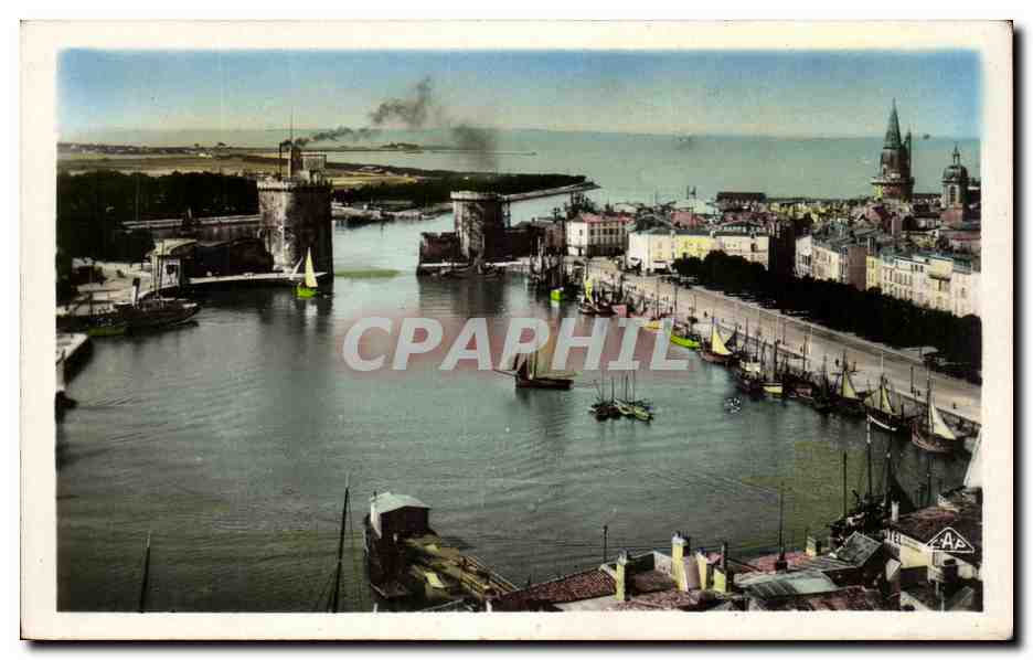 La Rochelle — Vue panoramique du port — G.A.P. Paris