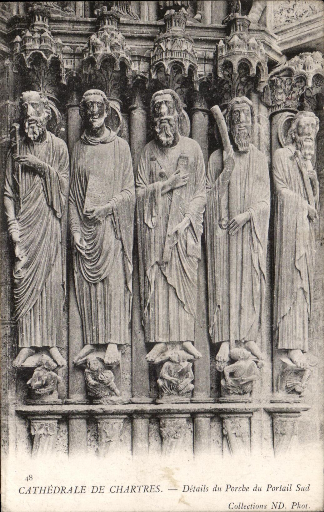 CPA Cathedrale De Chartres Details Du Porche Du Portail Sud