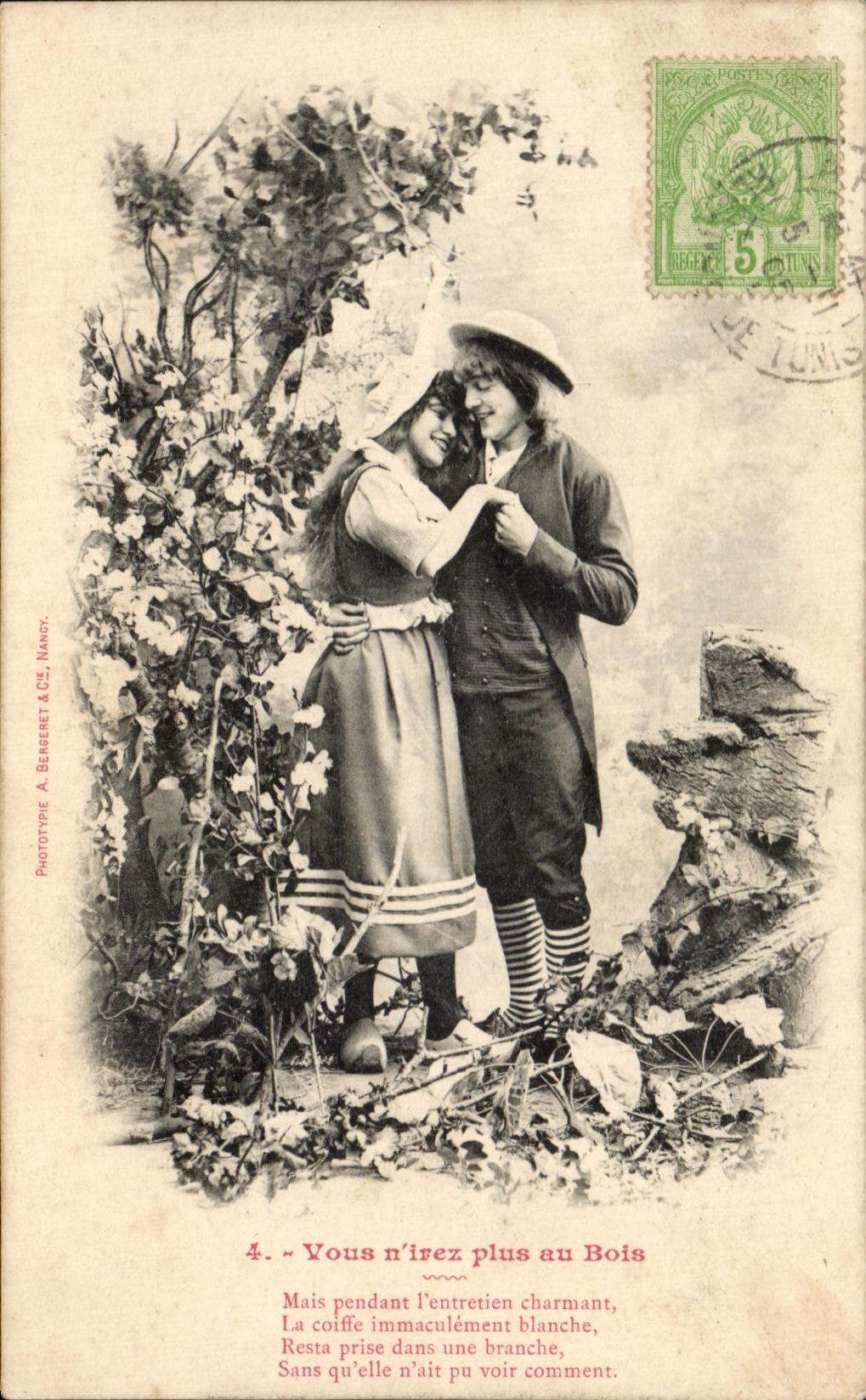 CPA Yous n'irez plus au Bois Enfants