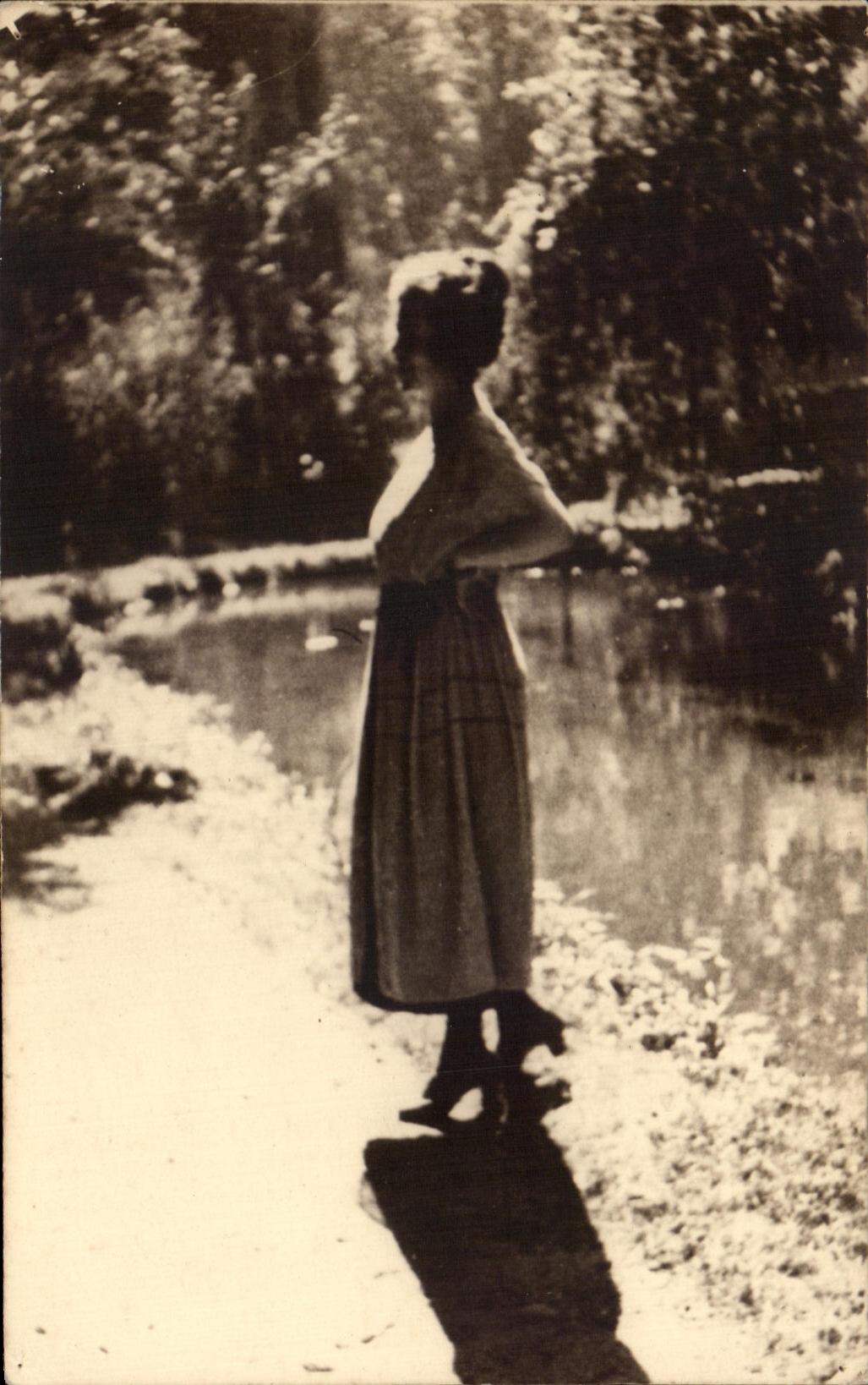 CARTE PHOTO Femme