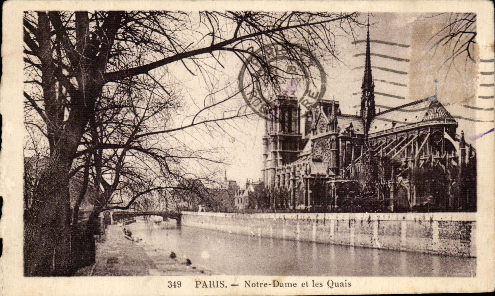 CPA Paris Notre Dame Et Les Quais