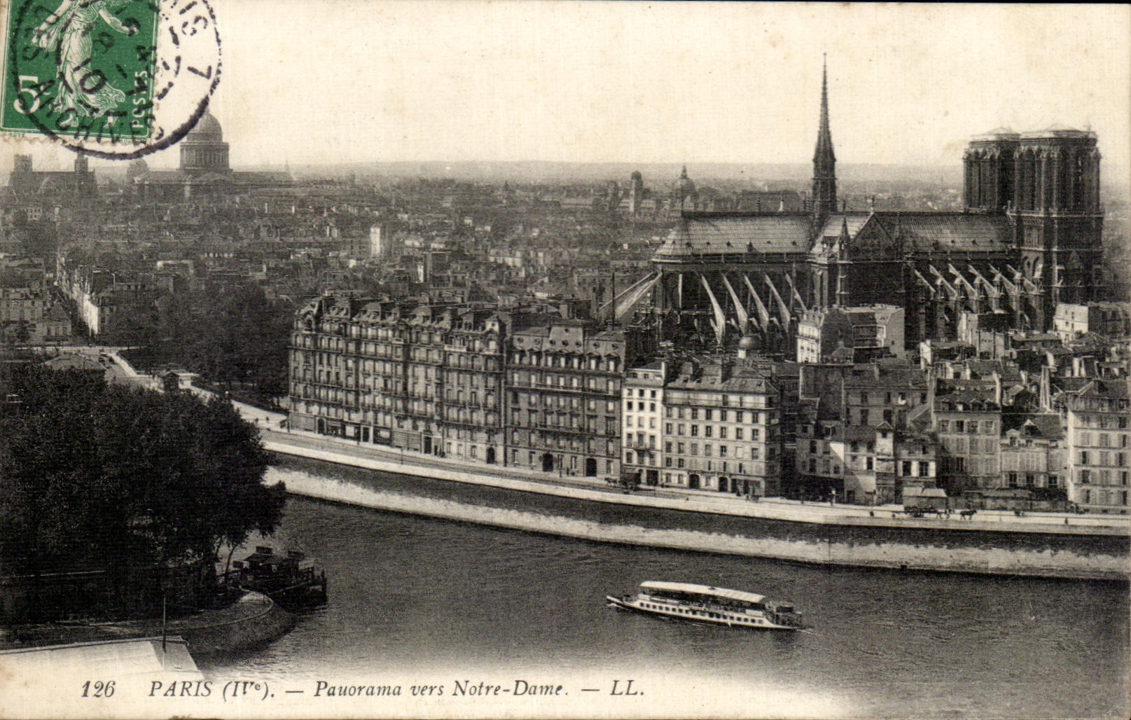 CPA Paris Panorama vers Notre Dame