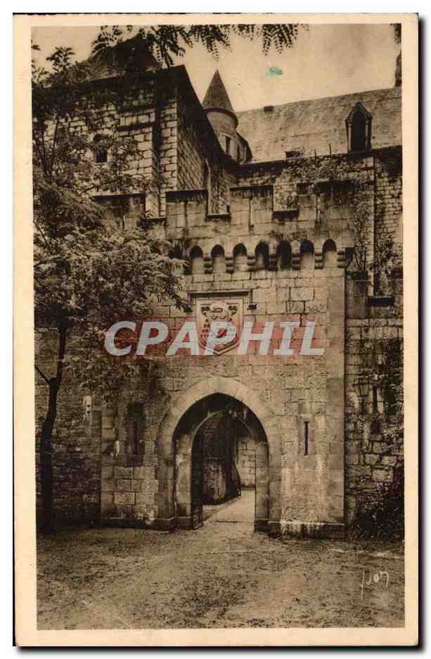 CPA La Douce France Rocamadour Sortie Des Sanctuaires Conduisant Au Chemin De Croix