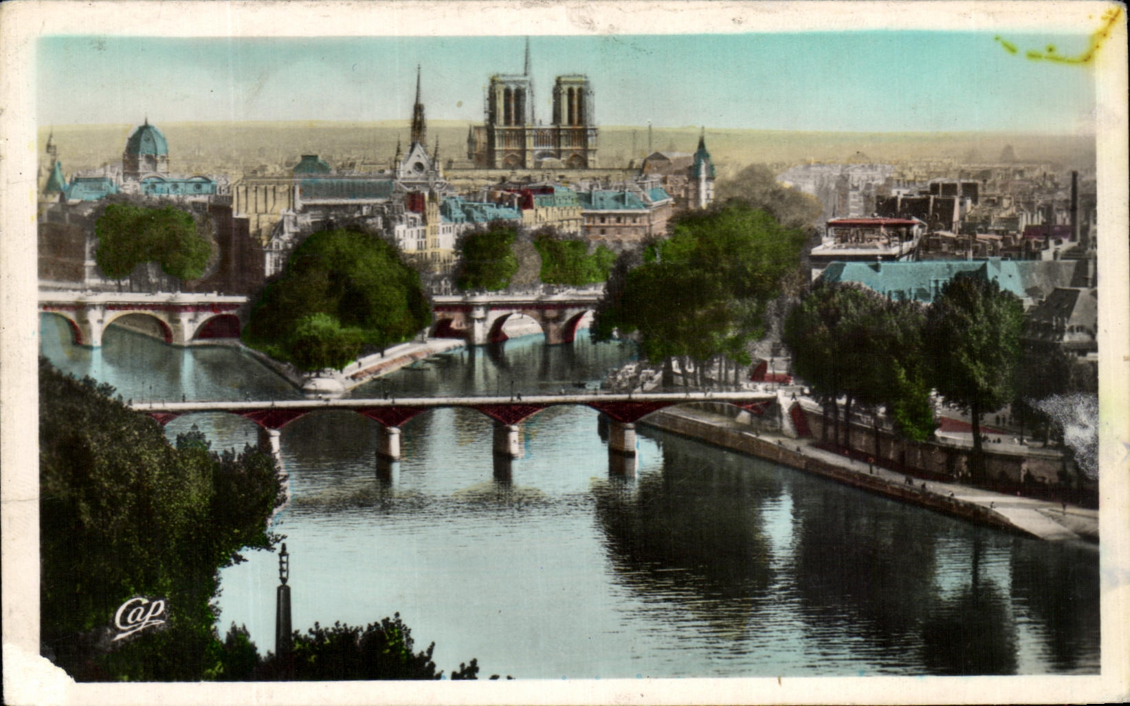 CPA Paris Vue Generale de la Cite Notre Dame