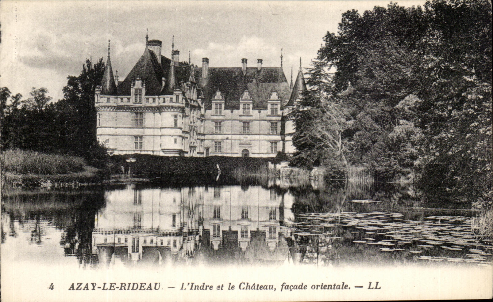 CPA Azay Le Rideau L'Indre et le Chateau facade orientale