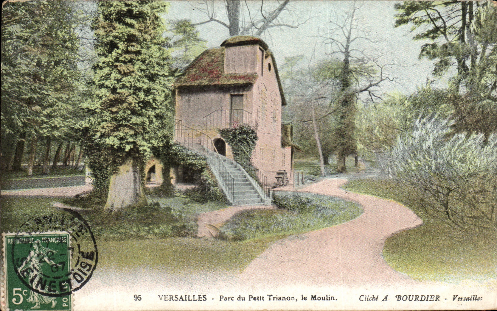 CPA Parc De Versailles Petit Trianon le Moulin