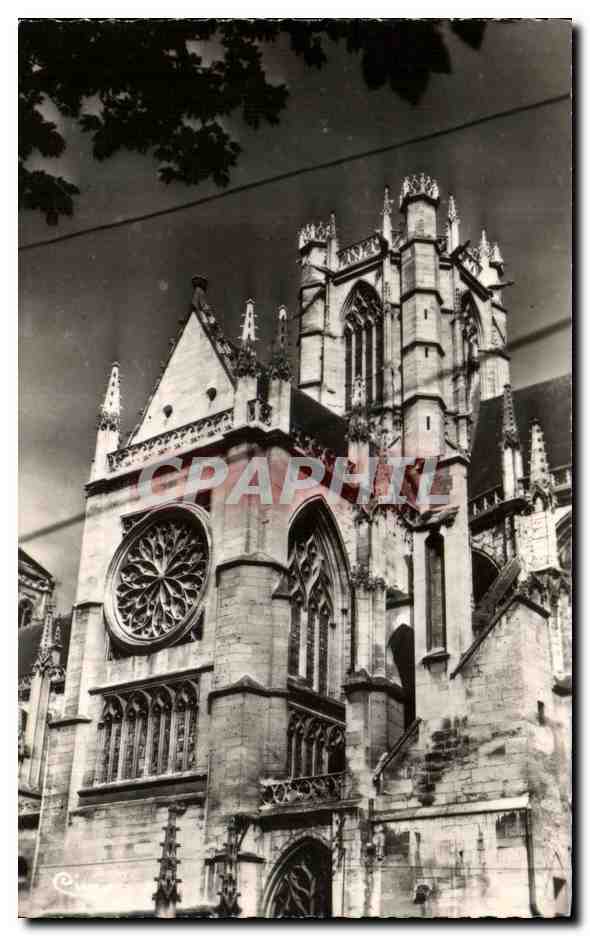 CPA Evreux La Cathedrale La Rosace Face sud