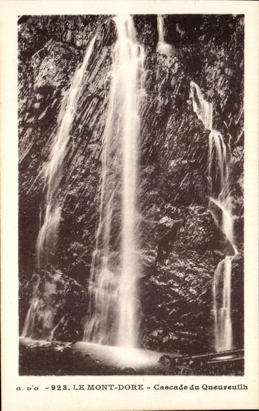 CPA Le Mont Dore Cascade Du Queureulh