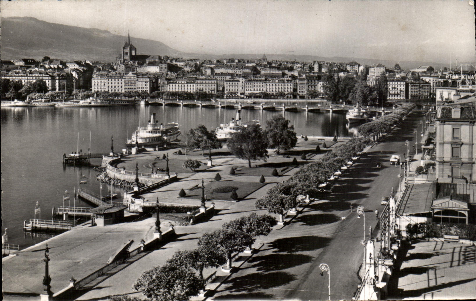 CPSM Geneve Quai du Mont blanc et Vue sur la Ville