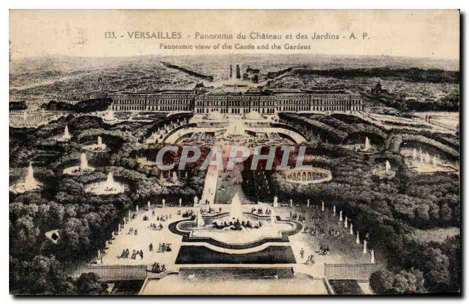 CPA Versailles Panorama du Chateau et des Jardins Panoramic view of the Castle and the Gardens