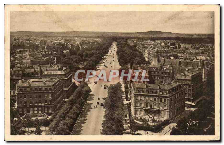 CPA Paris En Flanant L'Avenue du Bois de Boulogne vue de l'Arc de Triomphe