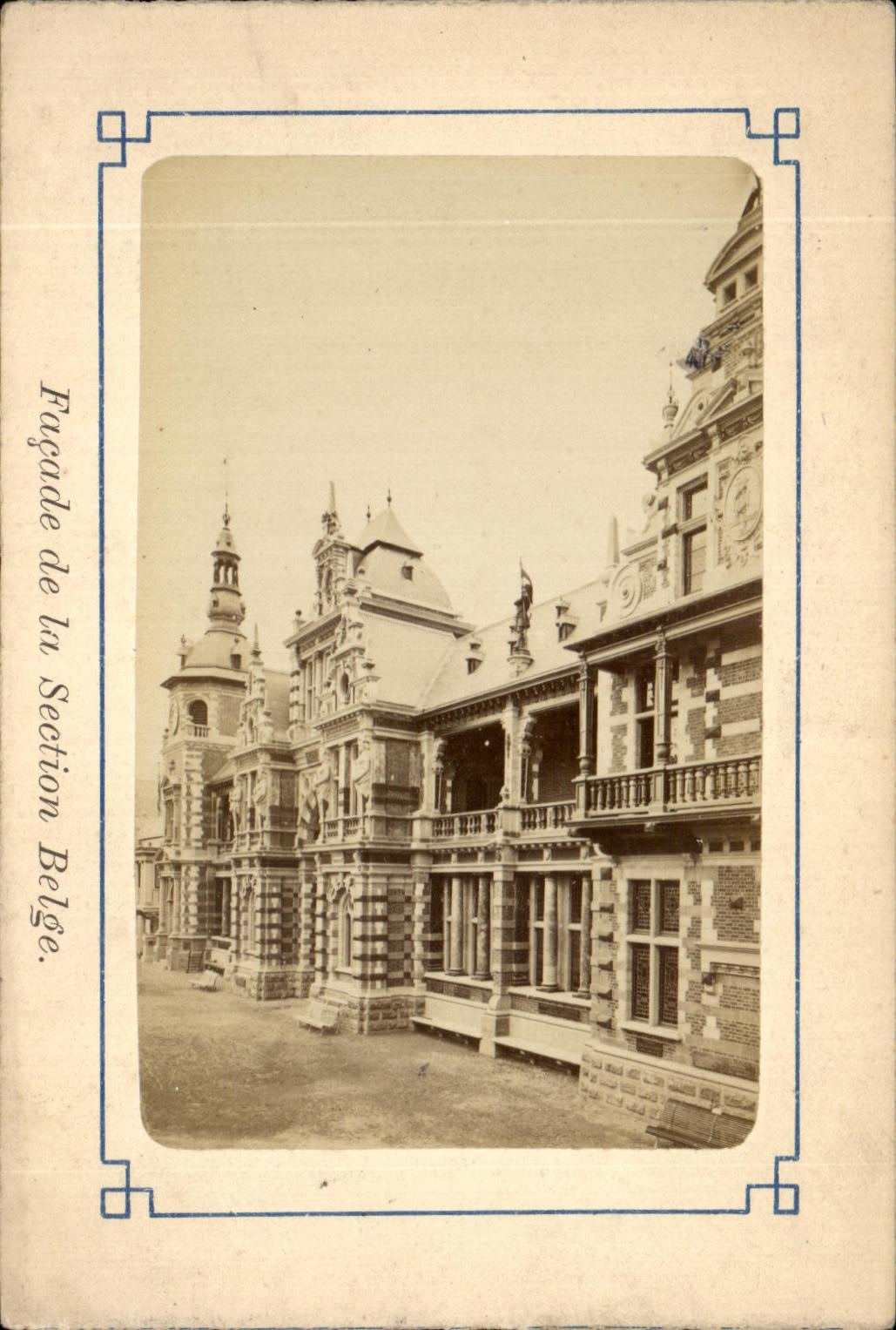 CPA Facade de la Section Belge