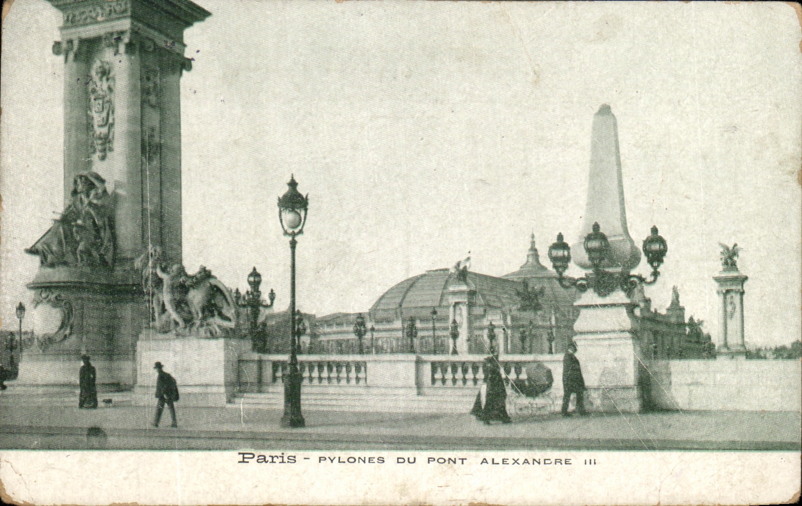 CPA Paris Pylones du Pont Alexandre III