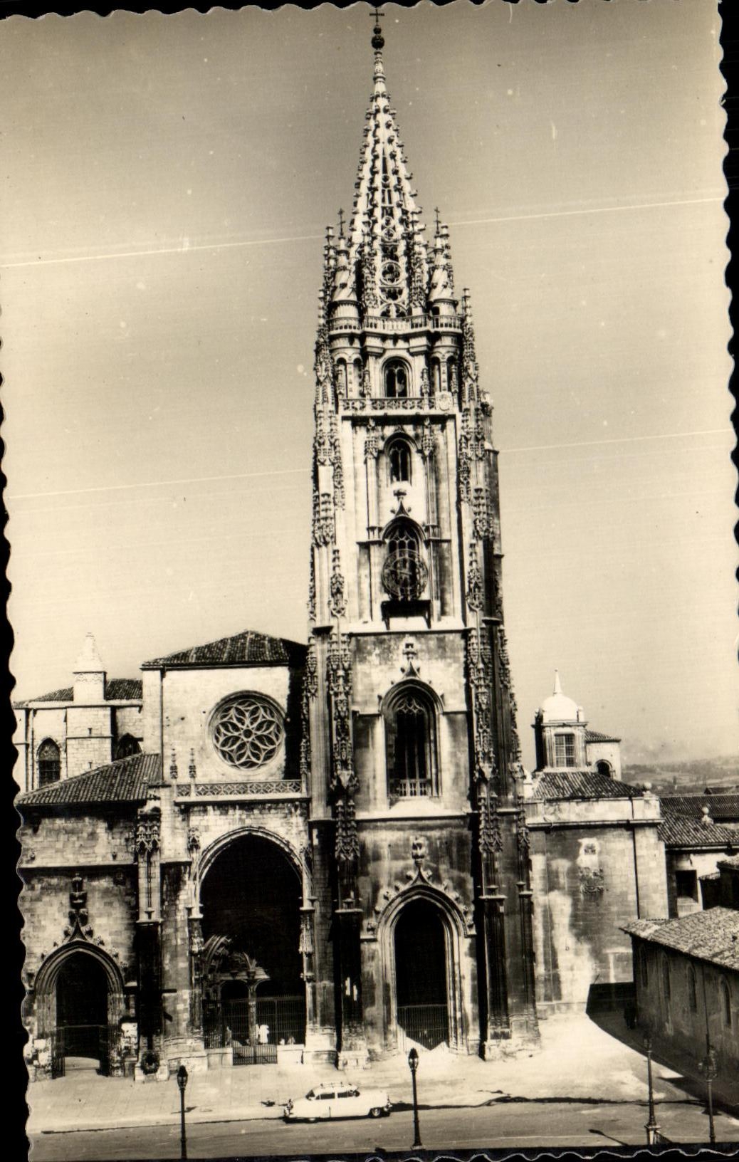 CPA Cordoba Interior De La Mezquita