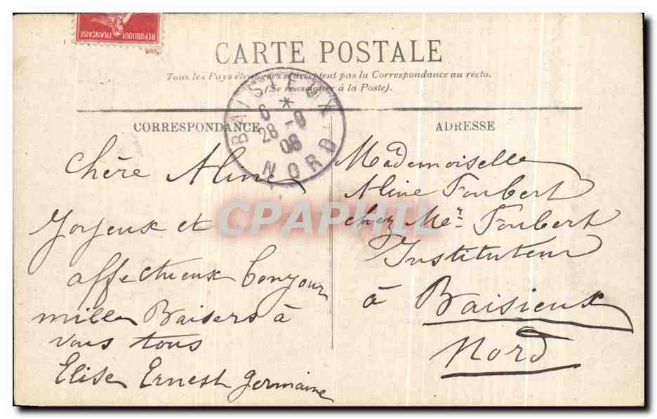 CPA Lourdes Le Chateau et les Montagnes — Verso