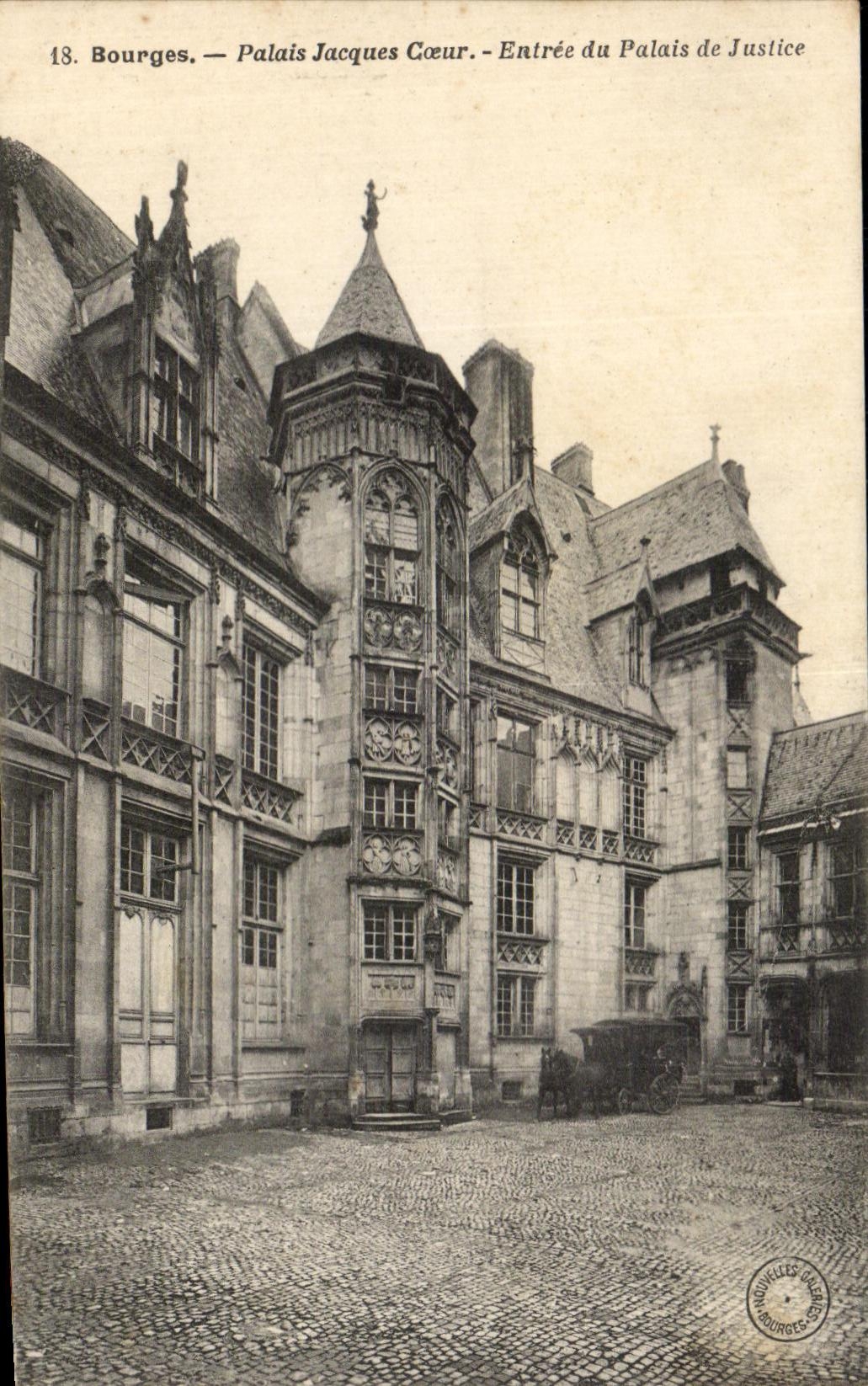 Bourges — Palais Jacques Cœur — Entrée du Palais de Justice