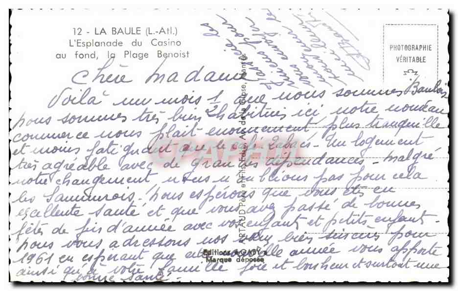 CPA La Baule L'Esplanade du Casino au fond la Plage Benoist — Verso