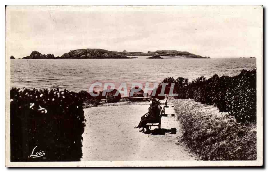 Dinard-Saint-Enogat — vue du port de Port-Riou — éditeur Loic, n°142