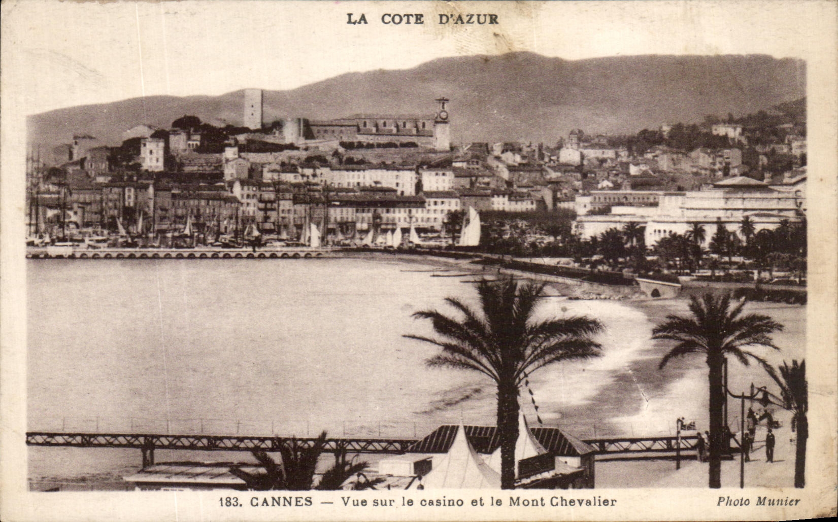 CPA Cannes Vue sur le Casino et le Mont Chevalier