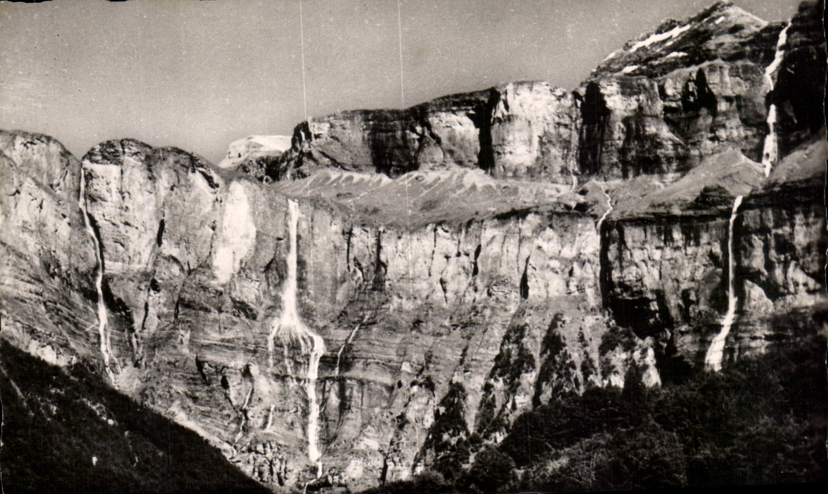 Cirque du Fer-à-Cheval — Cascadas de Pissevoche, la Lyre y la Saint-Jacques — Edición CIB - Annecy