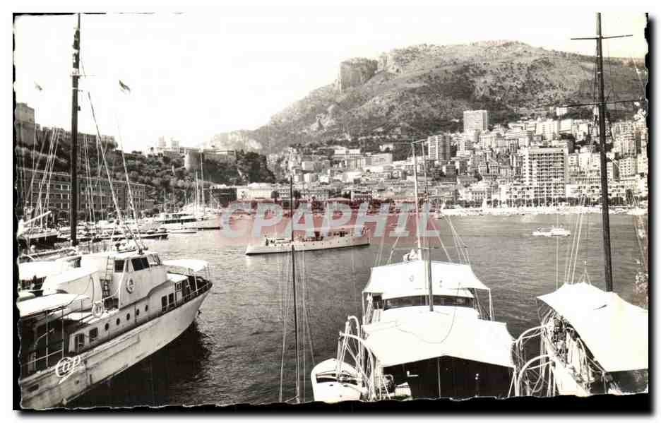 CPA Monaco Le Port et le Condamine Bateaux