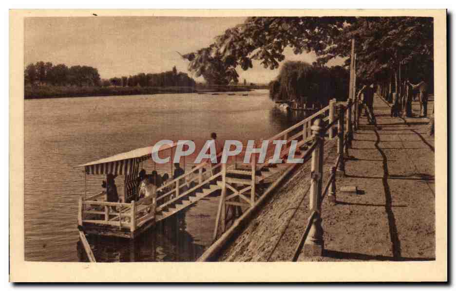 CPA Vichy Les Bords De l'Allier