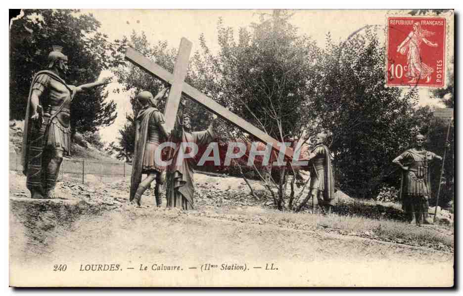 CPA Lourdes Le Calvaire 2eme station