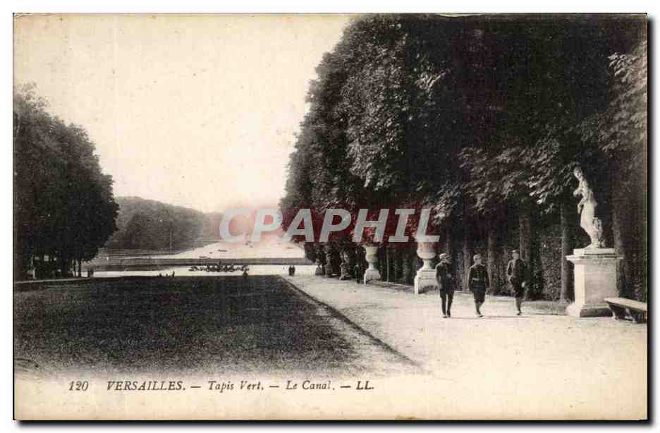 CPA Versailles Tapis Vert Le Canal