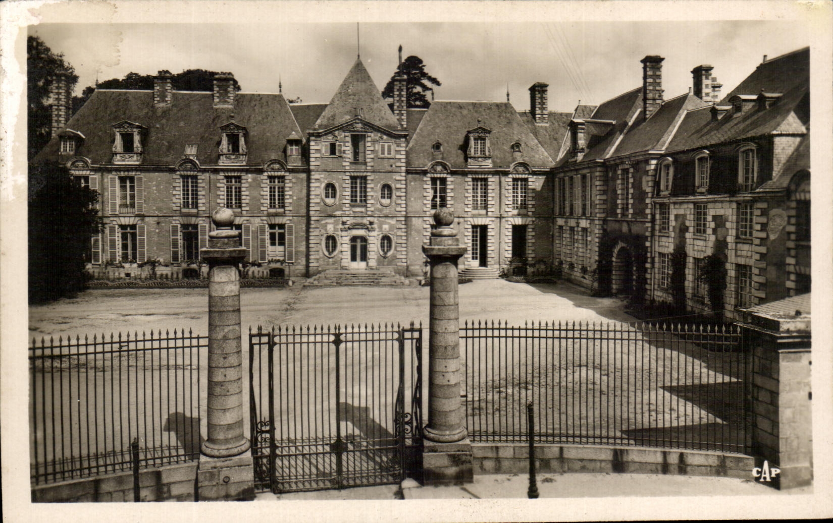 CPA Alencon La Prefecture