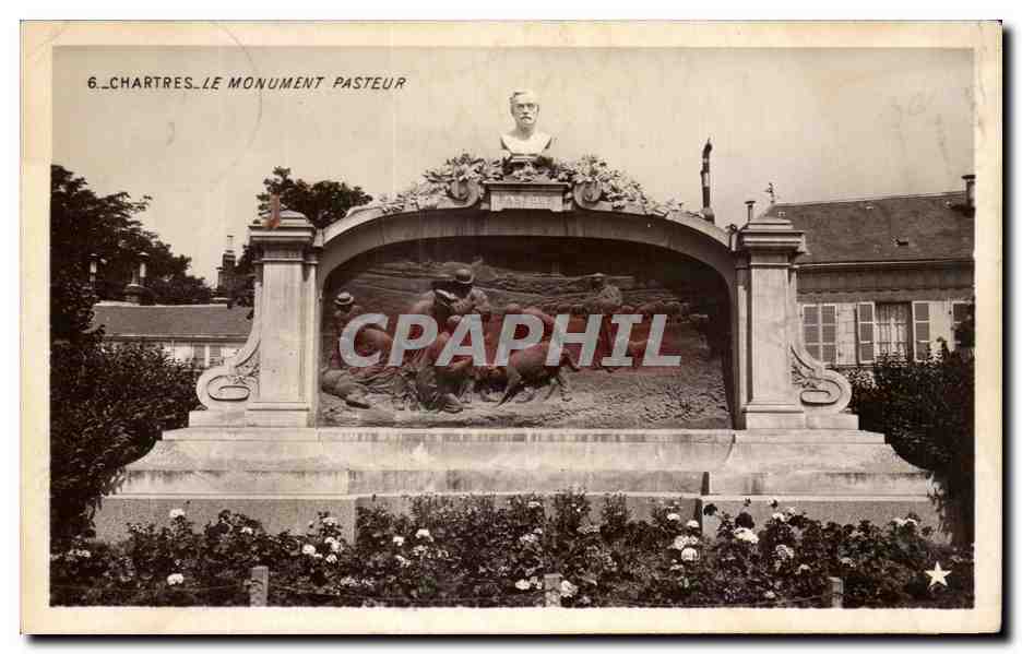 CPA Chartres Le Monument Pasteur