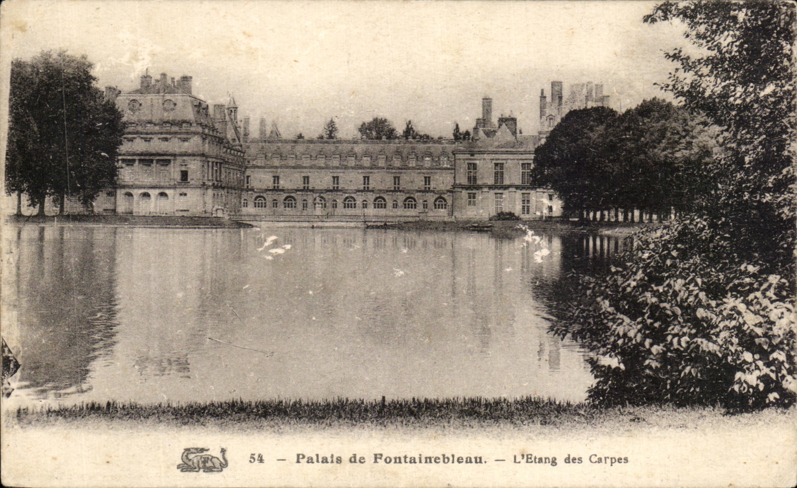 Tarjeta postal antigua Palacio de Fontainebleau L'Etang des Carpes